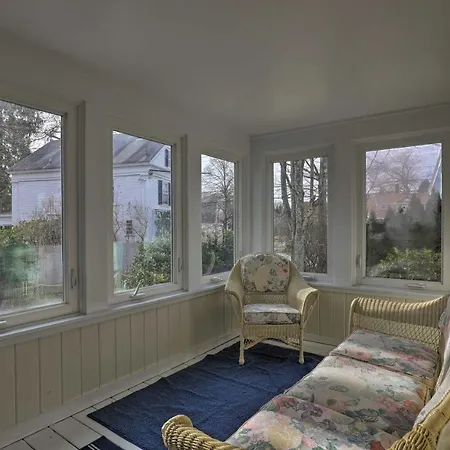 Kennebunk Cottage With Yard Less Than 1 Mi To Beach! Exterior photo