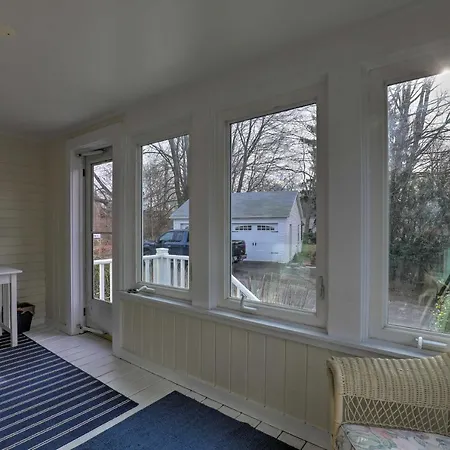 Kennebunk Cottage With Yard Less Than 1 Mi To Beach! Exterior photo