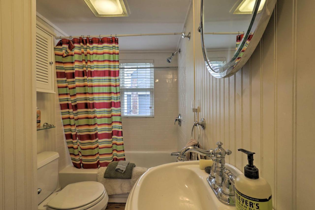 With Yard Less Than 1 Mi To Beach! * Kennebunk