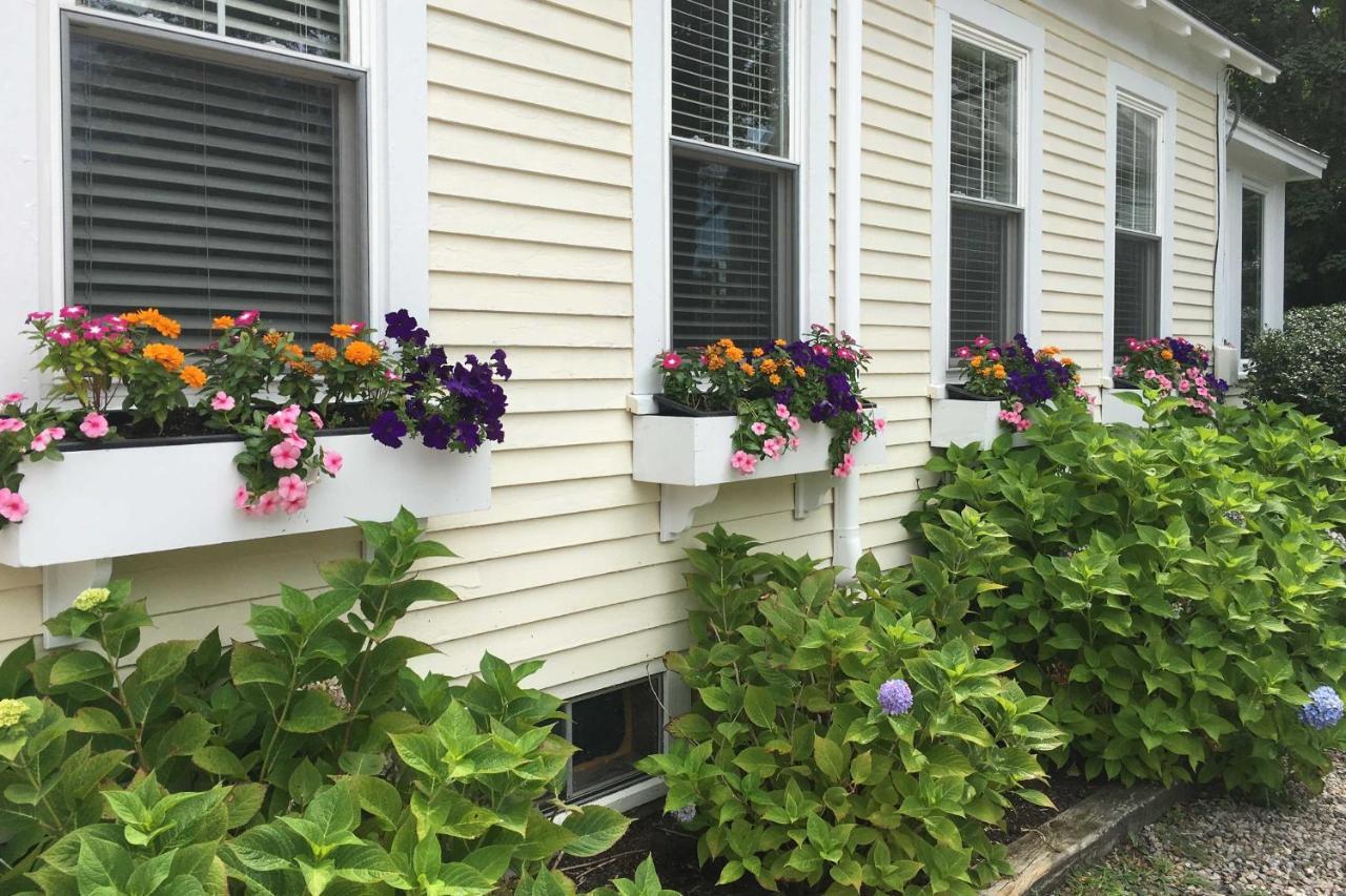 With Yard Less Than 1 Mi To Beach! Kennebunk