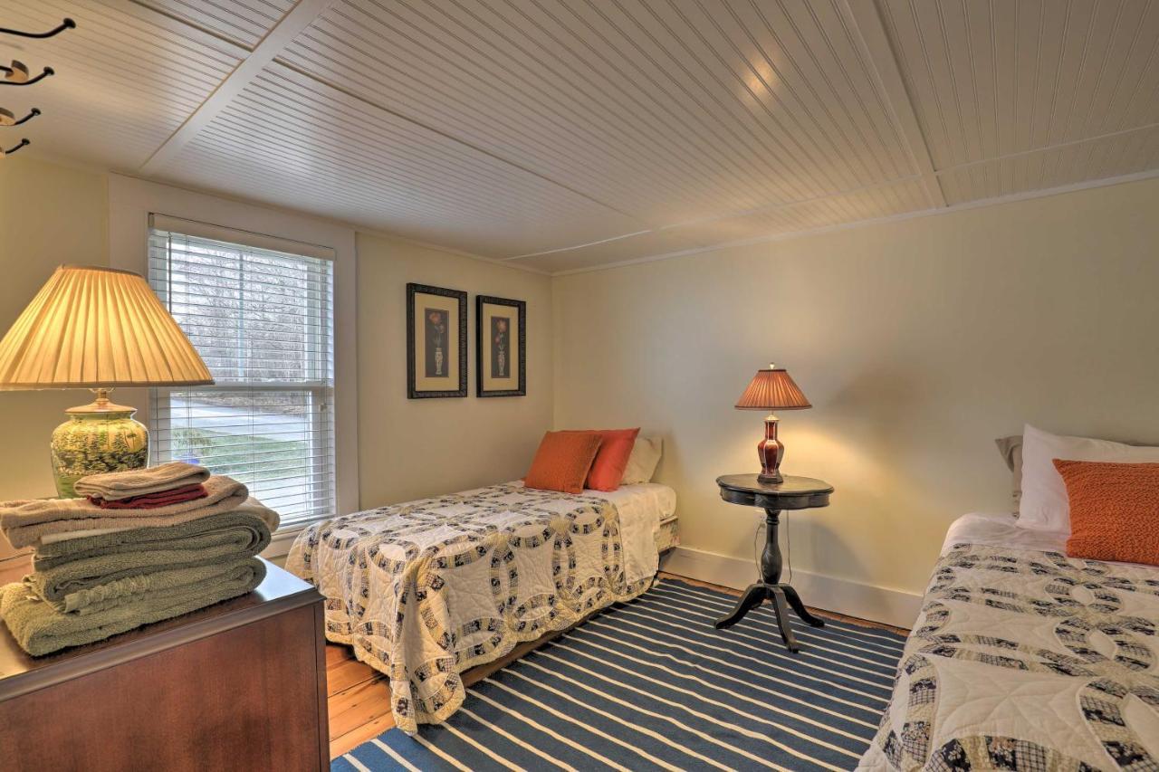 Holiday home With Yard Less Than 1 Mi To Beach! *